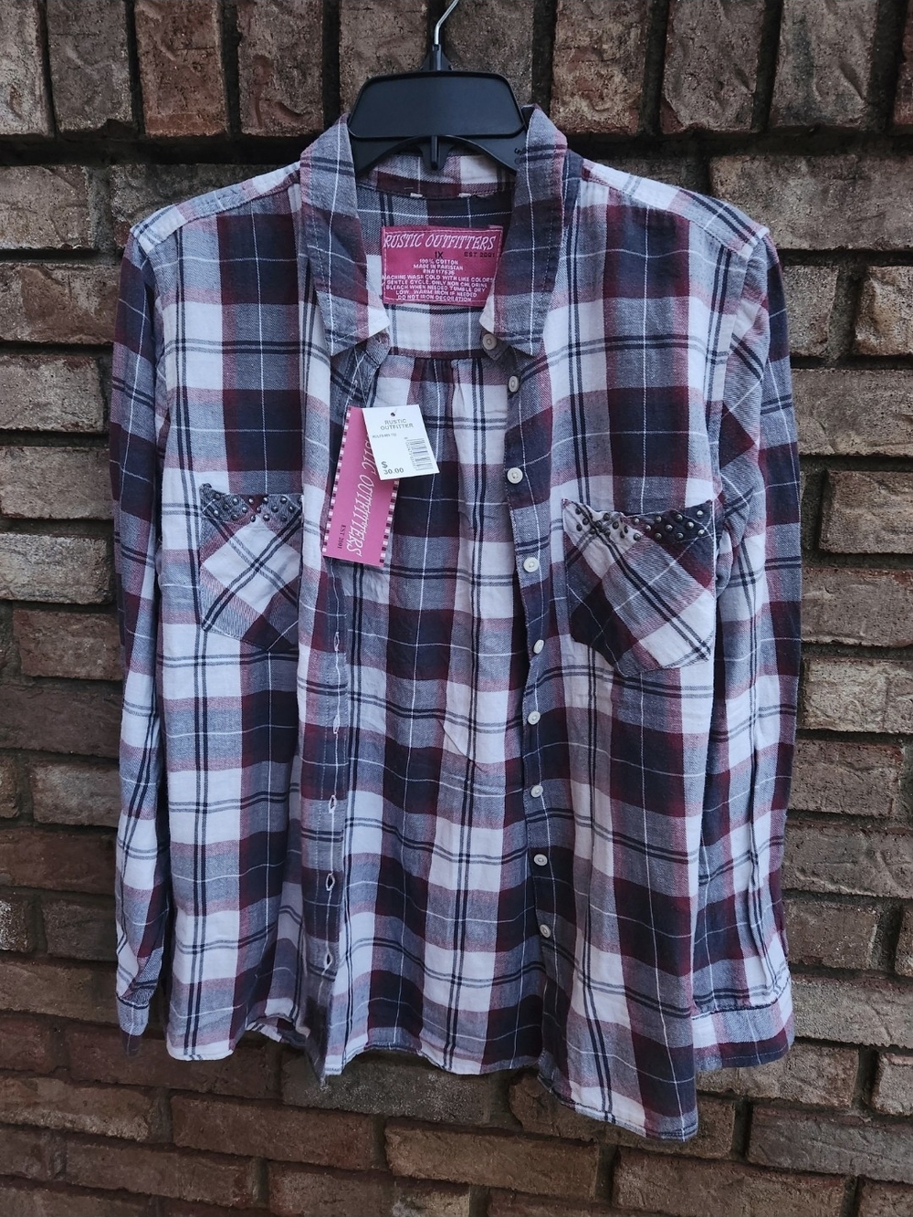 New Women's Rustic Outfitters Studded Red Black White Plaid Shirt, size 1X